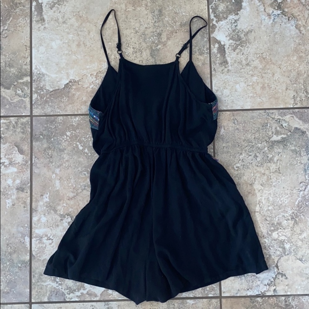 BLACK WINDSOR ROMPER - Picture 4 of 5